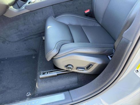 New 2026 Volvo XC90 B6 Ultra w/ Protection Package AWD/4WD image 16