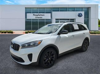 Used 2019 Kia Sorento S image 1