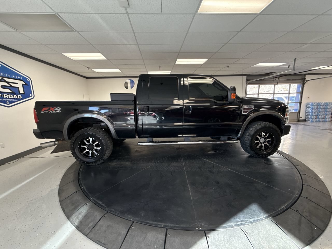 Used 2008 Ford F350 4x4 Crew Cab Super Duty image 9