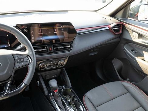 Used 2026 Chevrolet TrailBlazer RS w/ Convenience Package image 17