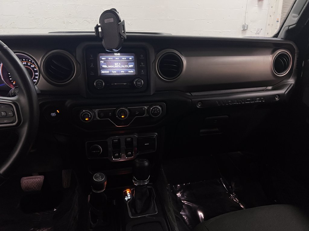 Used 2018 Jeep Wrangler Sport AWD/4WD image 17