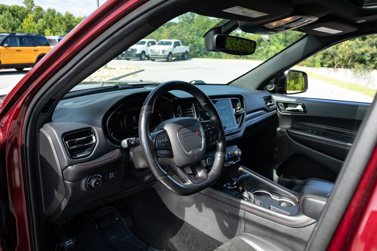 Used 2022 Dodge Durango R/T w/ Blacktop Package RWD image 13