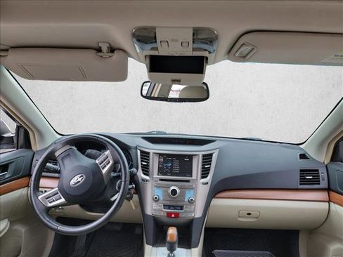 Used 2013 Subaru Outback 3.6R Limited image 13