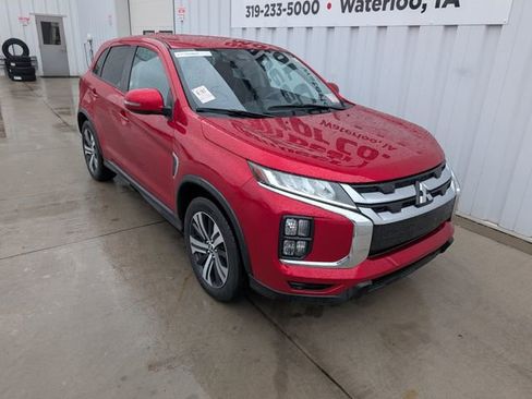 Used 2025 Mitsubishi Outlander Sport SE AWD/4WD image 7