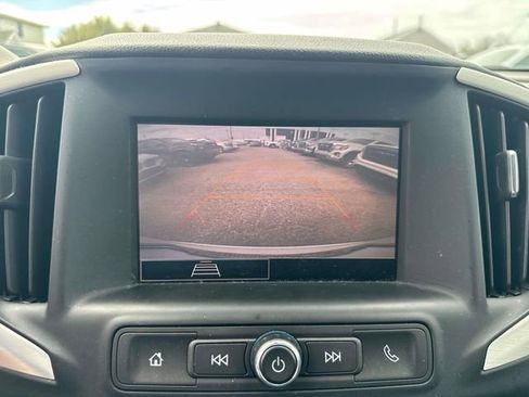 Used 2022 GMC Terrain SLE w/ Elevation Edition image 31