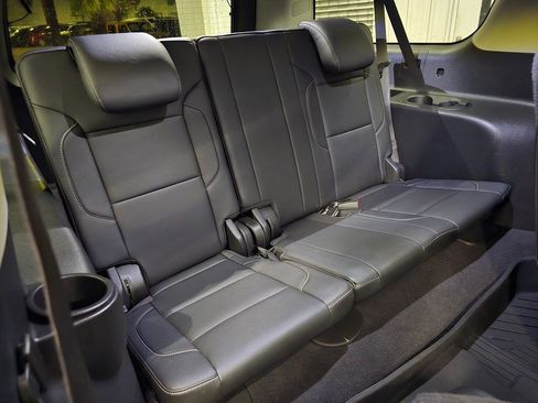 Used 2020 GMC Yukon XL SLT RWD image 35