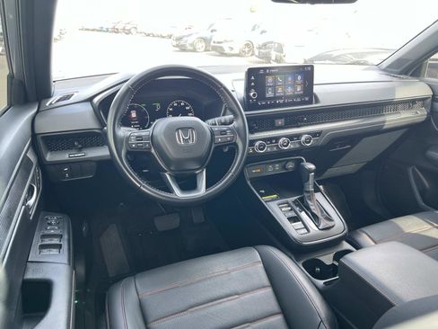 Certified 2025 Honda CR-V Sport-L image 7