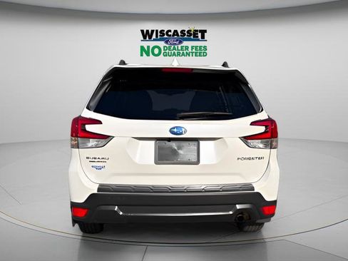 Used 2023 Subaru Forester Premium AWD/4WD image 22