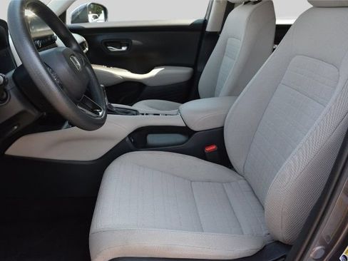 Used 2023 Honda HR-V LX image 16