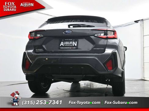 Used 2024 Subaru Crosstrek 2.0i AWD/4WD image 19