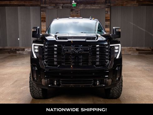 Used 2024 GMC Sierra 2500 Denali Ultimate image 4