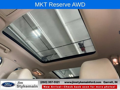 Used 2018 Lincoln MKT AWD w/ Technology Package image 31