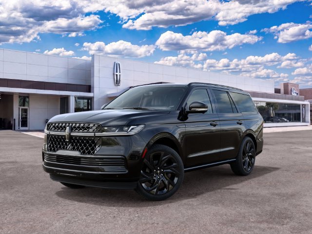 New 2027 Lincoln Navigator Reserve w/ Jet Appearance Package AWD/4WD image 2
