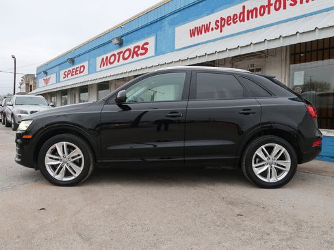 Used 2017 Audi Q3 2.0T Premium image 3