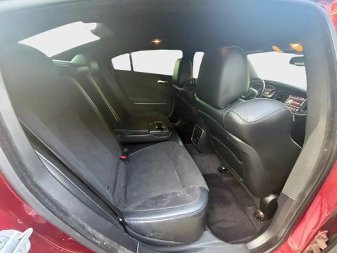 Used 2018 Dodge Charger R/T Scat Pack RWD image 21