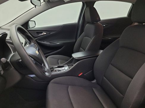 Used 2025 Chevrolet Malibu LS FWD image 17