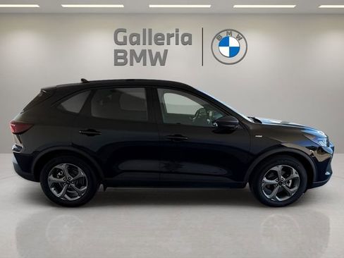 Used 2025 Ford Escape ST-Line image 6