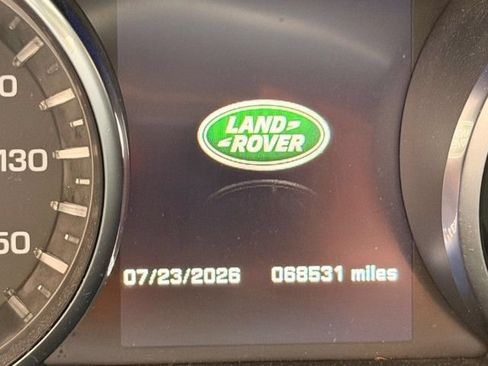 Used 2016 Land Rover Discovery Sport HSE AWD/4WD image 4