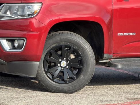 Used 2020 Chevrolet Colorado LT w/ LT Convenience Package RWD image 8