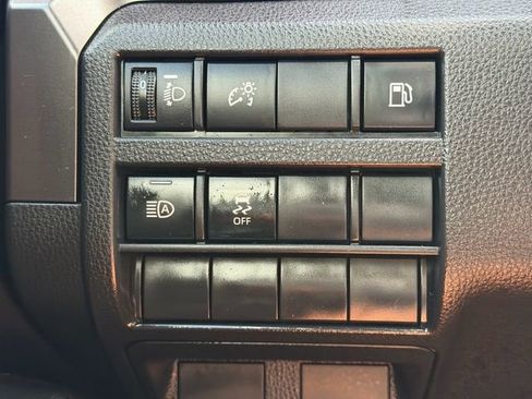 Used 2025 Toyota 4Runner SR5 AWD/4WD image 26
