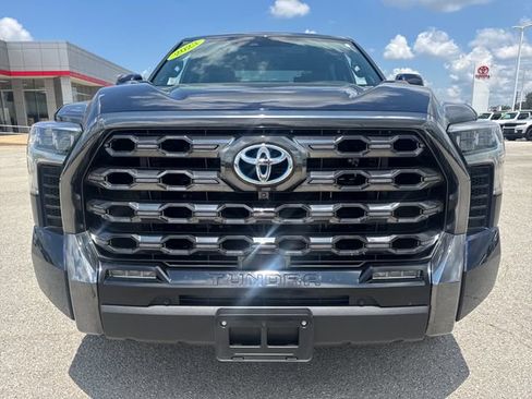 Used 2023 Toyota Tundra Platinum AWD/4WD image 9