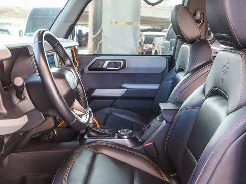 Used 2022 Ford Bronco Badlands w/ Sasquatch Package image 21