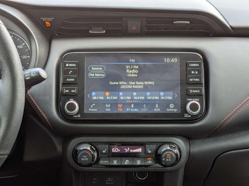 Used 2024 Nissan Kicks SR w/ SR Premium Package FWD image 22