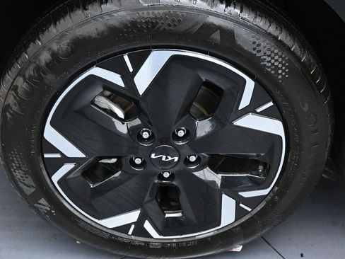 Used 2023 Kia Niro Wind w/ Wind Preserve Package image 37