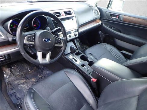 Used 2015 Subaru Outback 2.5i Limited image 12
