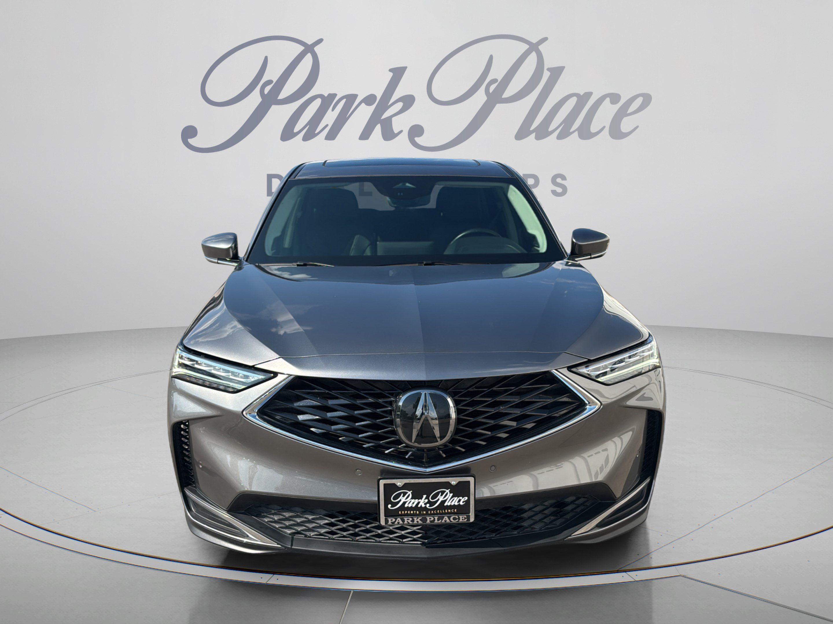 Used 2025 Acura MDX w/ Technology Package FWD image 9