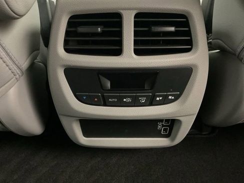 Used 2022 Honda Pilot EX-L image 32