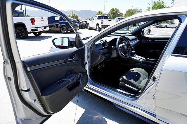 Used 2018 Honda Civic Sport image 42