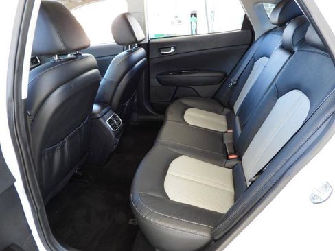 Used 2019 Kia Optima EX w/ EX Premium Package image 36