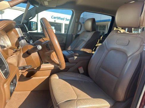 Used 2019 RAM 1500 Limited image 10