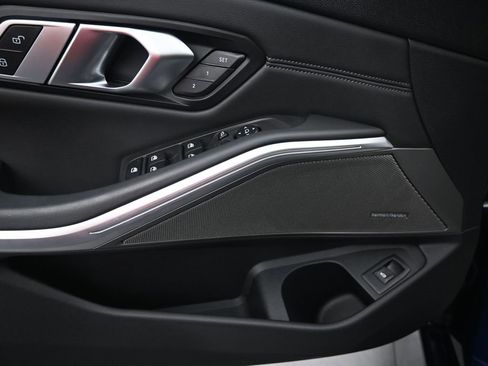 Used 2023 BMW M3 image 12