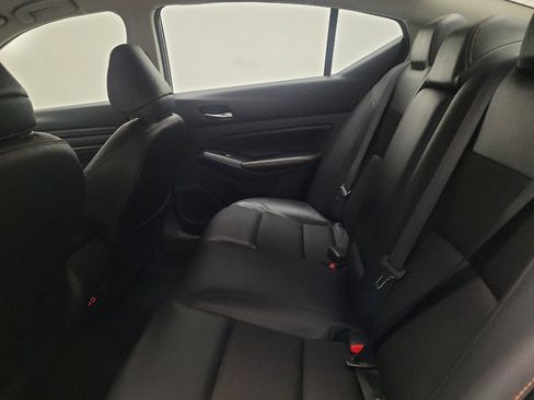 Used 2022 Nissan Altima 2.5 SR image 18