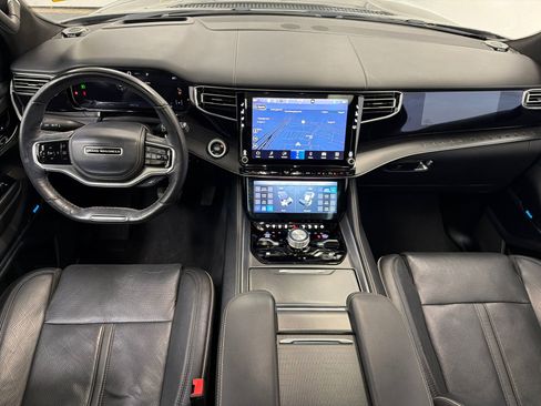 Used 2022 Jeep Grand Wagoneer Series II image 21