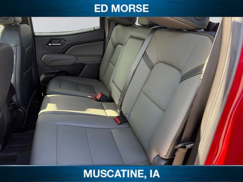 Used 2026 Chevrolet Colorado ZR2 w/ Technology Package AWD/4WD image 13