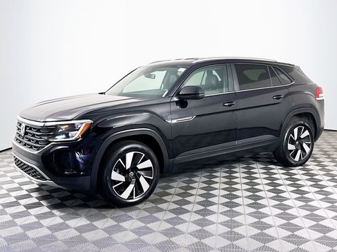 Used 2026 Volkswagen Atlas Cross Sport SE AWD/4WD image 4