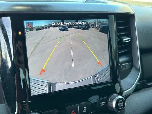 Used 2022 RAM 2500 Big Horn w/ Level A Equipment Group AWD/4WD image 38