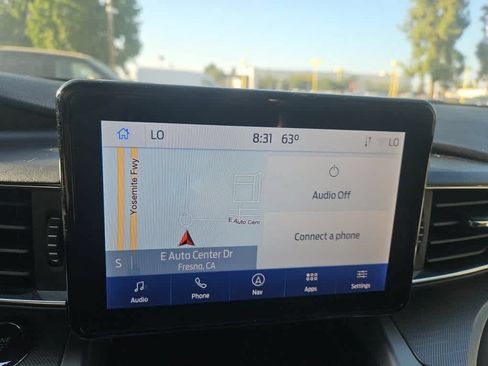 Used 2022 Ford Explorer XLT w/ Equipment Group 202A RWD image 17