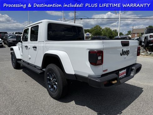 New 2026 Jeep Gladiator Sport AWD/4WD image 6