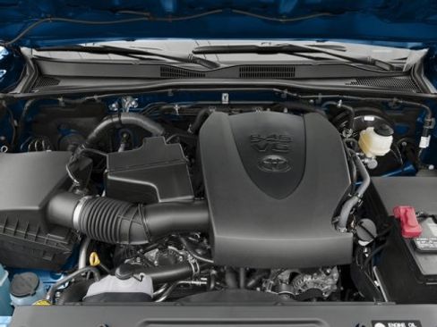 Used 2017 Toyota Tacoma Limited image 13