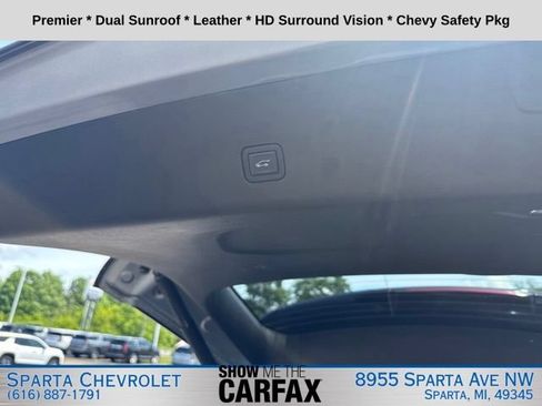 Used 2023 Chevrolet Traverse Premier AWD/4WD image 32