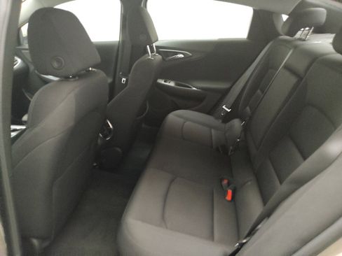 Used 2023 Chevrolet Malibu LT FWD image 18