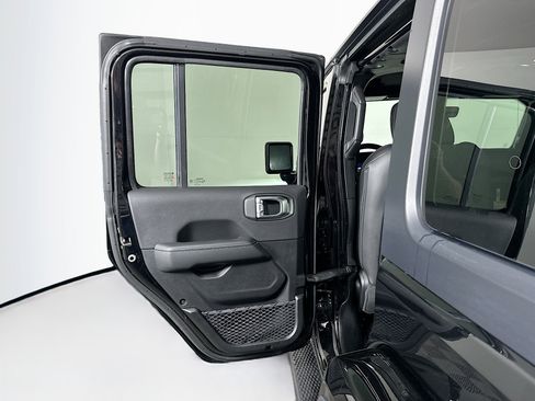 Used 2023 Jeep Wrangler Sahara w/ Cold Weather Group image 26