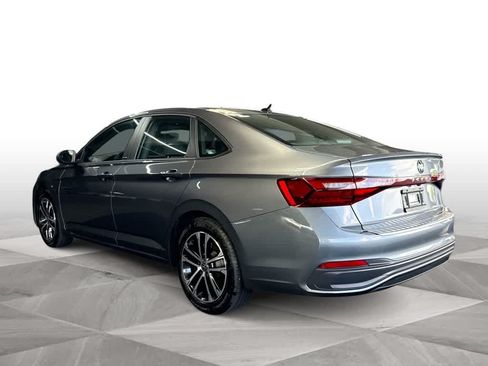 Used 2026 Volkswagen Jetta Sport FWD image 6