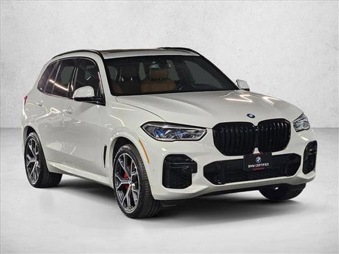 Certified 2023 BMW X5 xDrive40i w/ Executive Package image 3