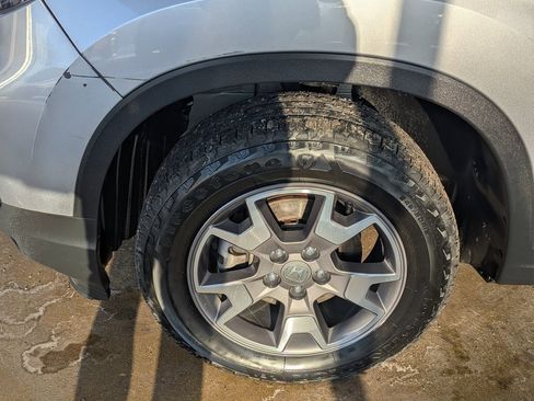 Used 2023 Honda Passport TrailSport image 38