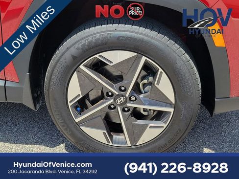 Used 2025 Hyundai Tucson SEL AWD/4WD image 9